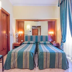 lux-rome.it-romehotels.com/